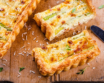 Quiche aux asperges et au surimi